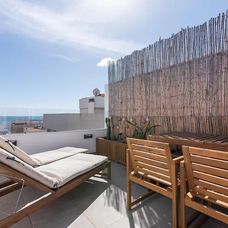 Cozy For Solo Traveller Or Young Couple With Stunning View To The Ocean Ferienhaus